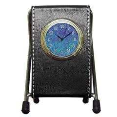 Blue Pattern Pen Holder Desk Clocks