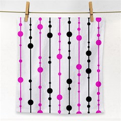 Magenta, black and white pattern Face Towel