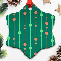 Green Pattern Ornament (snowflake) 