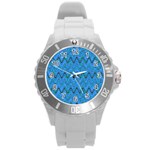 Blue Wavy Squiggles Round Plastic Sport Watch (L) Front