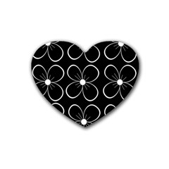 Black And White Floral Pattern Heart Coaster (4 Pack)  by Valentinaart