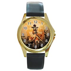 Funny, Cute Giraffe With Sunglasses And Flowers Round Gold Metal Watch by FantasyWorld7