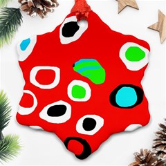 Red abstract pattern Ornament (Snowflake) 