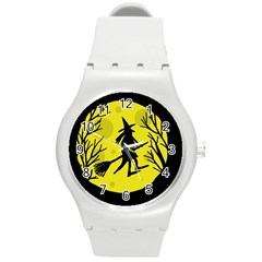 Halloween Witch - Yellow Moon Round Plastic Sport Watch (m)