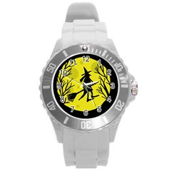 Halloween Witch - Yellow Moon Round Plastic Sport Watch (l)