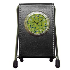 Green And Blue Pen Holder Desk Clocks