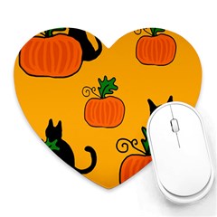 Halloween Pumpkins And Cats Heart Mousepads by Valentinaart