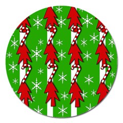 Christmas Pattern - Green Magnet 5  (round) by Valentinaart