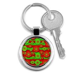 Snowflake Red And Green Pattern Key Chains (round)  by Valentinaart