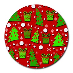 Christmas trees and gifts pattern Round Mousepads