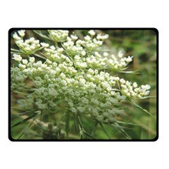 White Summer Flowers Fleece Blanket (small)