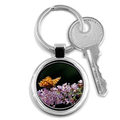 Butterfly Sitting On Flowers Key Chains (round) 