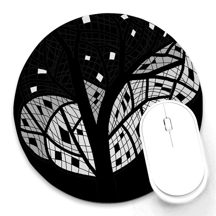 Black and white tree Round Mousepads