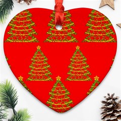 Christmas Trees Red Pattern Ornament (heart) 