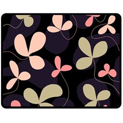 Elegant Floral Design Fleece Blanket (medium) 