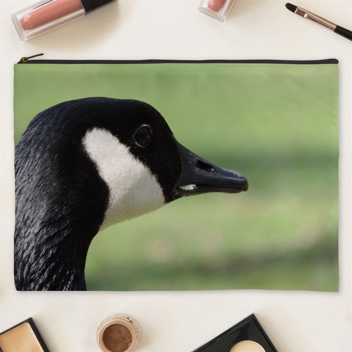 Goose, black and white Cosmetic Bag (XXXL) 