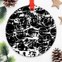 Black And White Confusion Round Ornament (two Sides)  by Valentinaart