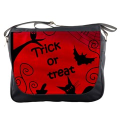 Trick or treat - Halloween landscape Messenger Bags