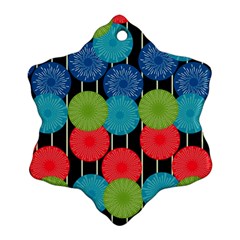 Vibrant Retro Pattern Ornament (snowflake) 