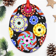 Colorful Retro Circular Pattern Oval Filigree Ornament (2-side) 