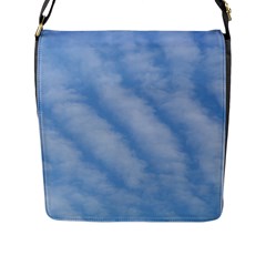 Wavy Clouds Flap Messenger Bag (l) 