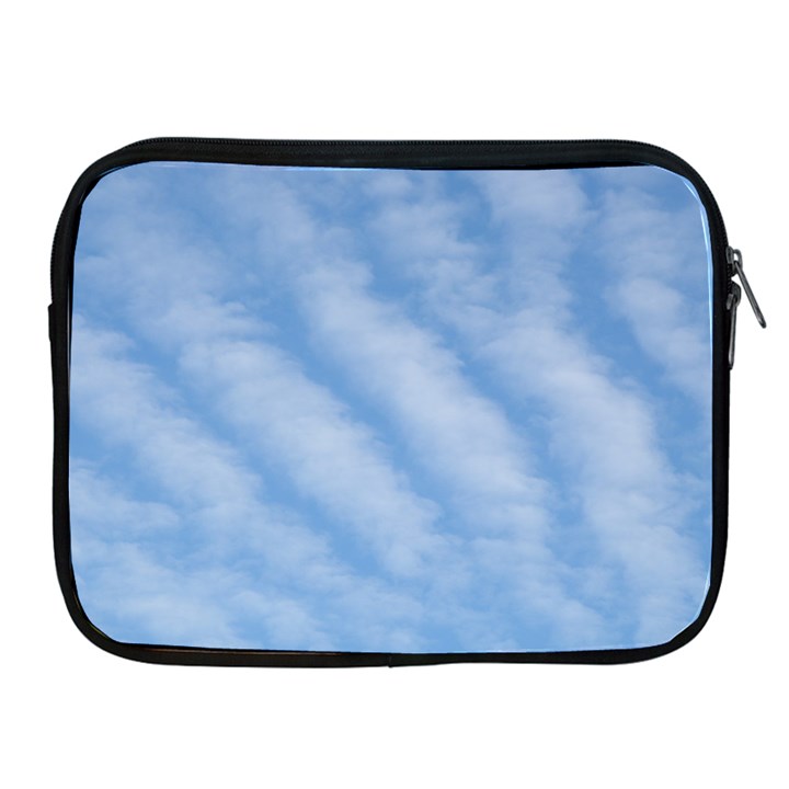 Wavy Clouds Apple iPad 2/3/4 Zipper Cases