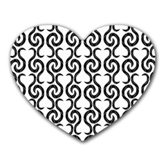 White And Black Elegant Pattern Heart Mousepads