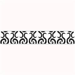 White And Black Elegant Pattern Small Bar Mats