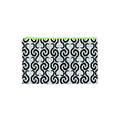 White And Black Elegant Pattern Cosmetic Bag (xs)