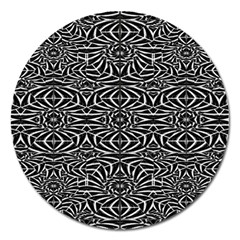 Black And White Tribal Pattern Magnet 5  (round) by dflcprints