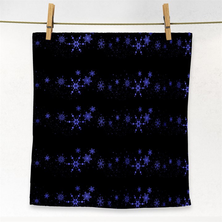 Xmas elegant blue snowflakes Face Towel