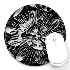 Black And White Passion Flower Passiflora  Round Mousepads