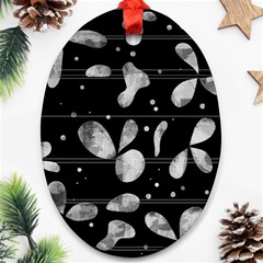 Black And White Floral Abstraction Oval Ornament (two Sides)