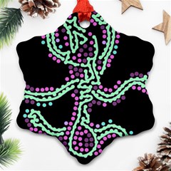 Playful Dots Ornament (snowflake) 