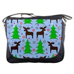 Reindeer and Xmas trees  Messenger Bags