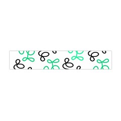 Green Elegance Flano Scarf (mini)