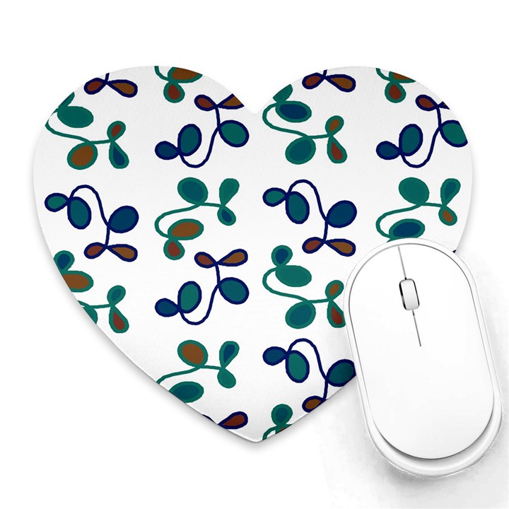 Green garden Heart Mousepads