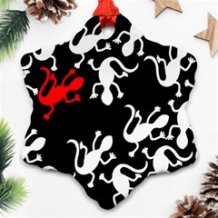 Red Lizard Ornament (snowflake) 