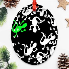 Green Lizards  Ornament (oval Filigree) 