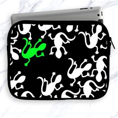 Green Lizards  Apple Ipad 2/3/4 Zipper Cases by Valentinaart