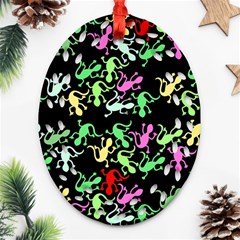 Playful Lizards Pattern Ornament (oval Filigree) 