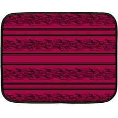 Red Barbwire Pattern Double Sided Fleece Blanket (mini) 