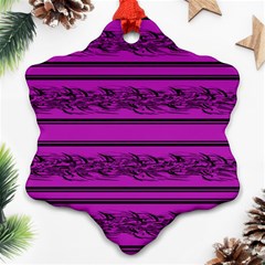 Magenta Barbwire Ornament (snowflake) 