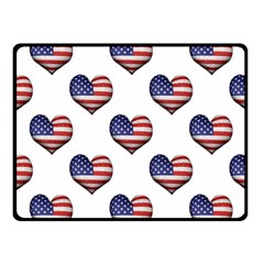 Usa Grunge Heart Shaped Flag Pattern Fleece Blanket (small)