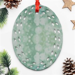 Light Circles, Mint Green Color Ornament (oval Filigree) 