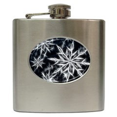 Snowflake In Feather Look, Black And White Hip Flask (6 Oz)