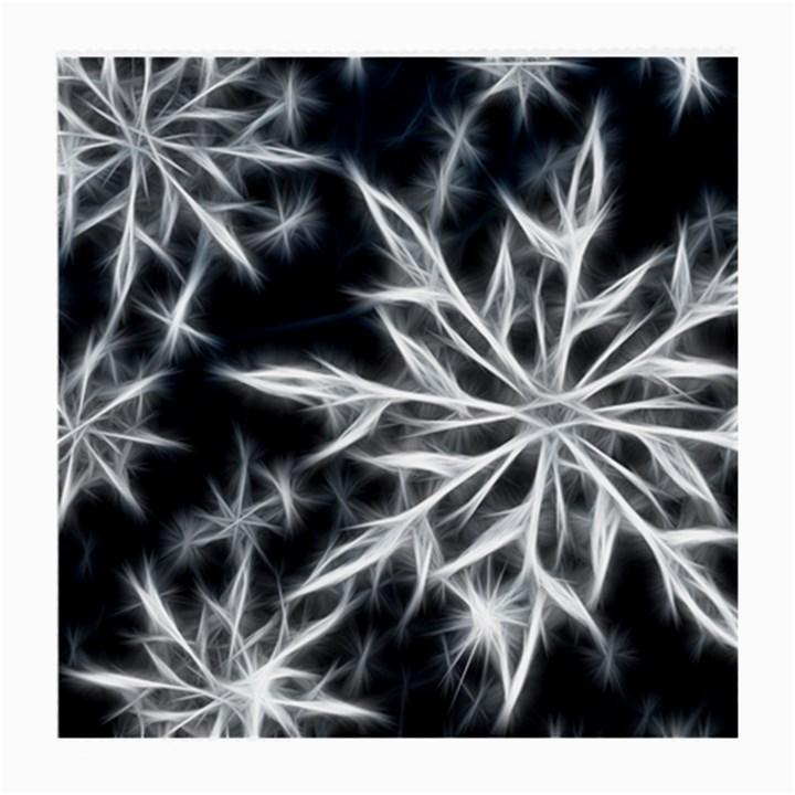 Snowflake in feather look, black and white Medium Glasses Cloth