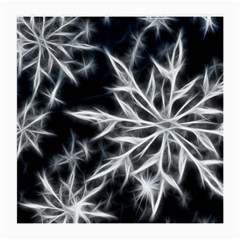 Snowflake In Feather Look, Black And White Medium Glasses Cloth (2-side) by picsaspassion