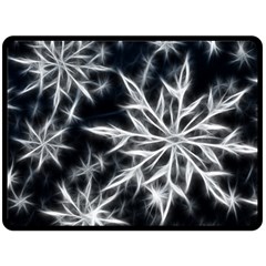 Snowflake In Feather Look, Black And White Double Sided Fleece Blanket (large)  by picsaspassion