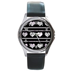 Elegant Harts Pattern Round Metal Watch by Valentinaart